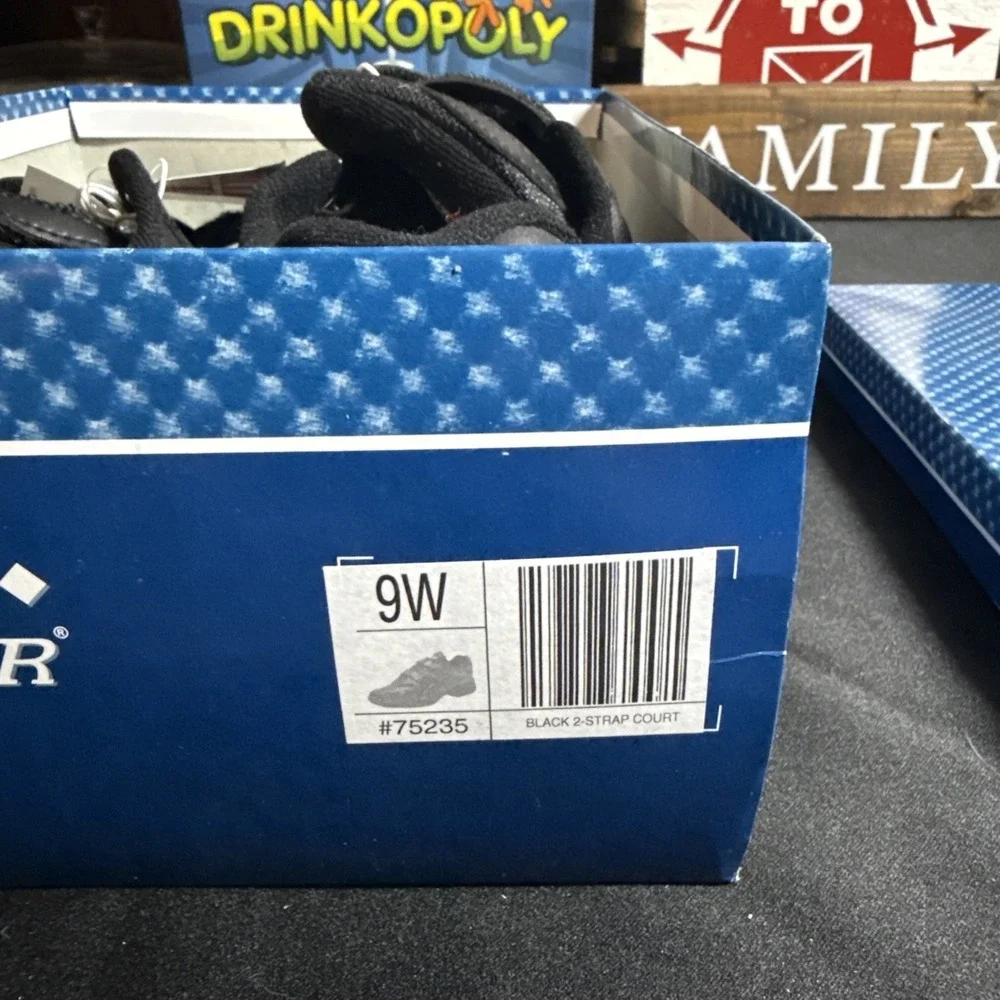 * UNUSED in Original Box - EZ STRIDER - MENS - SNEAKERS - Size 9 WIDE -Black